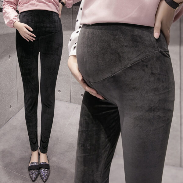 Maternity Leggings: Comfortable and Stylish Choice for Expecting Moms