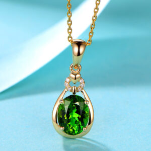 Exquisite Women's Temperament Emerald Tourmaline Pendant