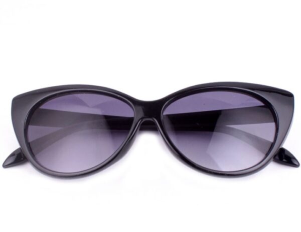 Cat Eye Sunglasses Women: Trendy and Stylish Eyewear Choice - Image 2