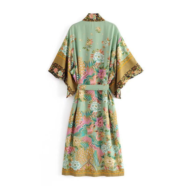 Printed Crane Kimono: Bohemian Dress Robe for Exotic Elegance - Image 2