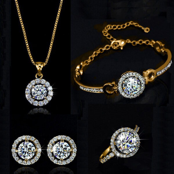 High-Quality and Adorned With Sparkling Diamonds Jewellery Sets - Image 4