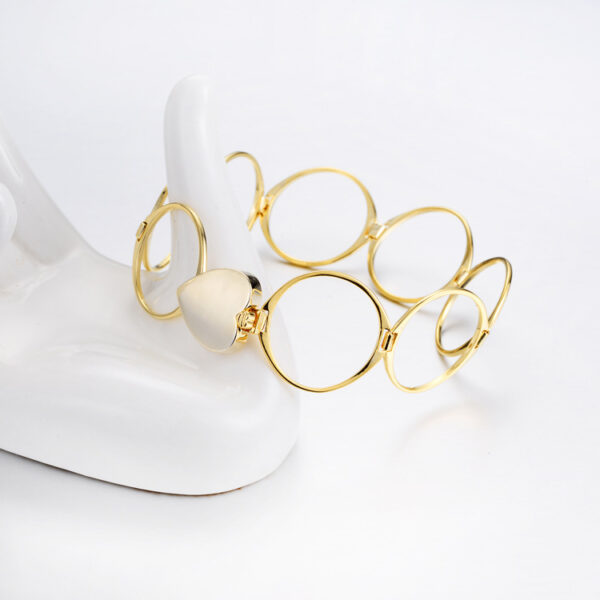 Trendy Folding Gold Lord Ring in Love Bracelet Shape 💍✨ - Image 4