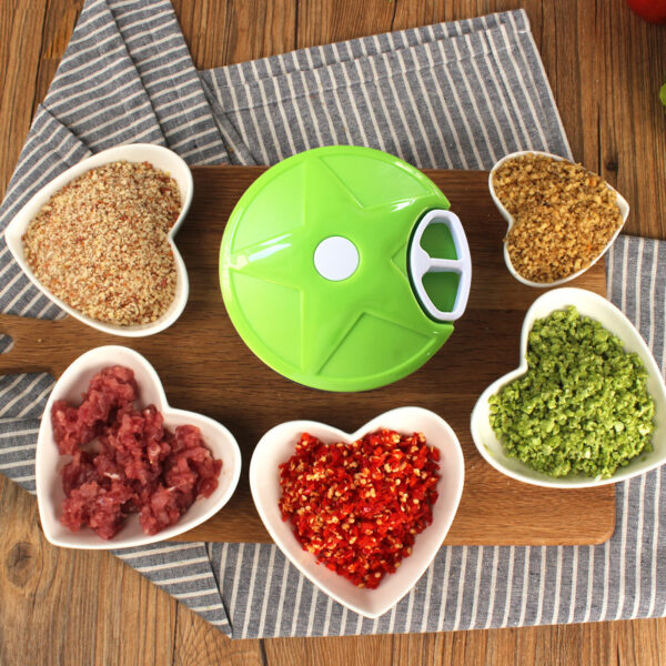 Multifunctional Manual Meat Grinder and Veggie Shredder: Kitchen Assistant