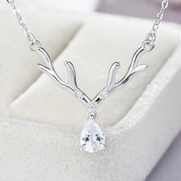 🌟👗 Silver Sweater Chain: Elegant Accessory for Stylish Ensembles! - Image 4