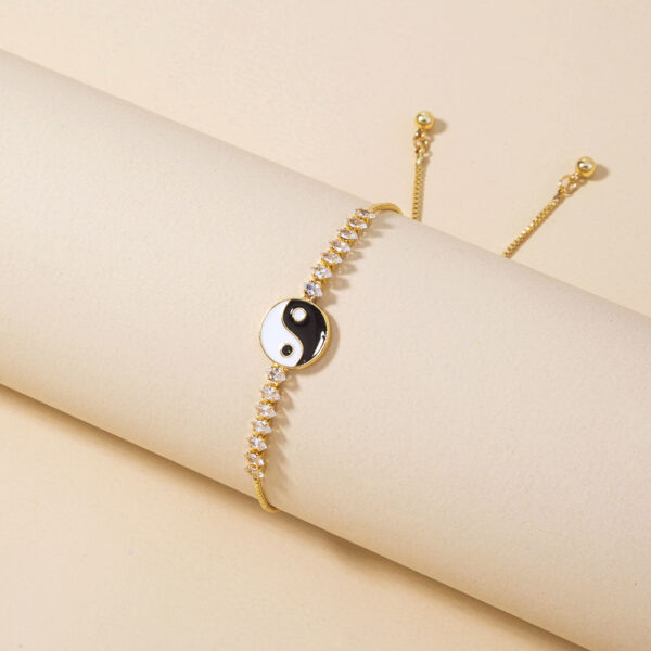 Magical Yin Yang Tai Chi Pendant with Micro-set Zircon on Bracelet - Image 9