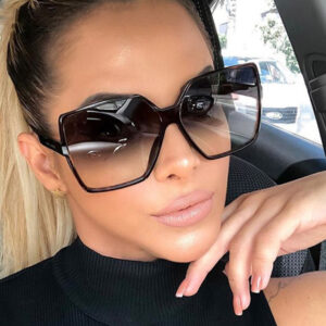 Trendy Women's Sunglasses: Fashionable Big Frame Shades