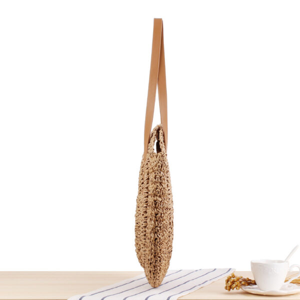 Our Chic Round Straw Handbag: The Essential Summer Beach Bag - Image 3