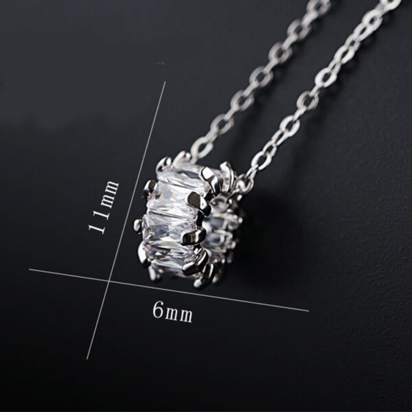 Glam Zircon Cylinder Necklace: Sparkling Rhinestone Jewellery for Trendy Accessories - Image 3