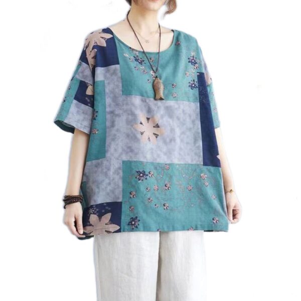 Ethnic Print Round Neck Tee: Loose Short Sleeve Fashion Statement - Image 2