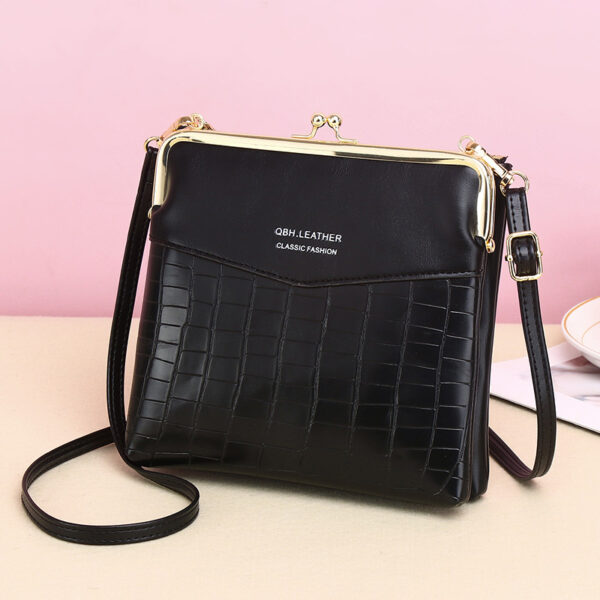 Alligator Pattern Lock Shoulder Bag: Stylish Women's Crossbody Phone Purse - Image 10