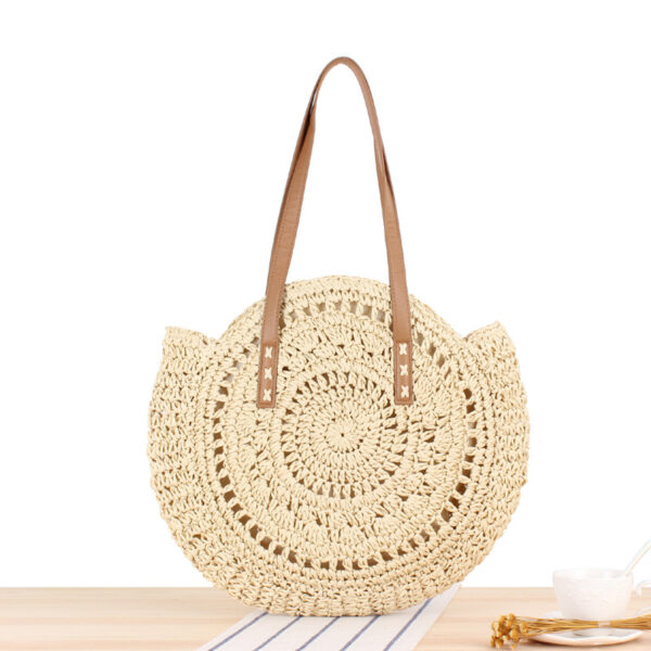 Our Chic Round Straw Handbag: The Essential Summer Beach Bag - Image 5